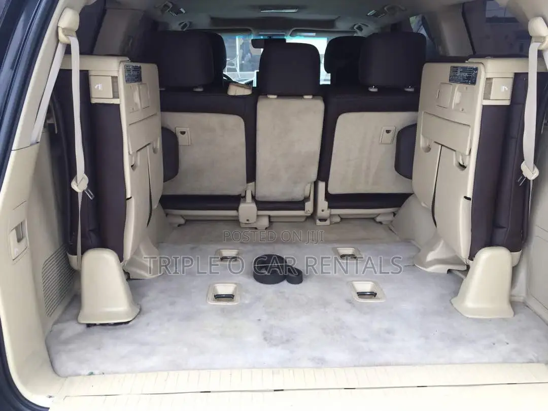 Toyota Landcruiser 2024 SUV Rental Service