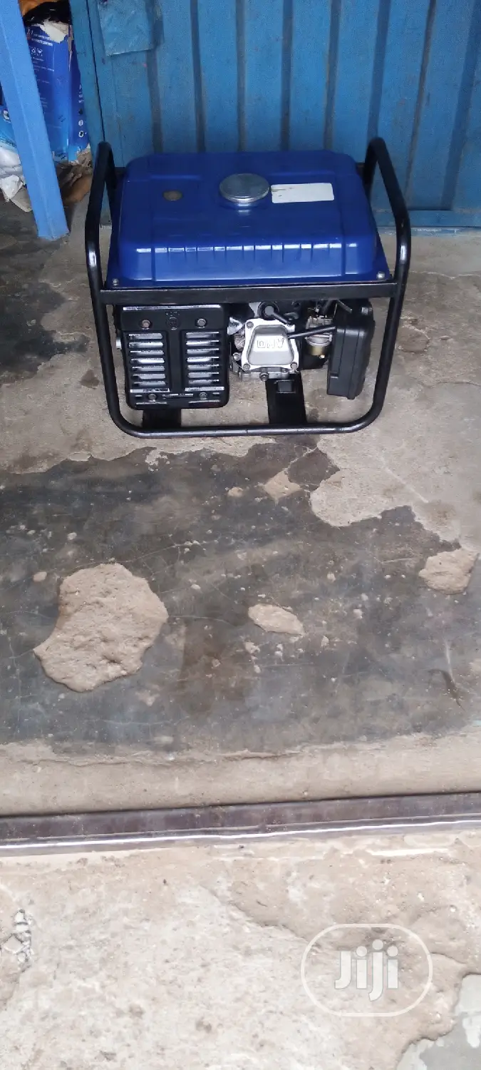 Fairly Used 3KVA SUMEC FIRMAN SPG2700 Japan Model Generator