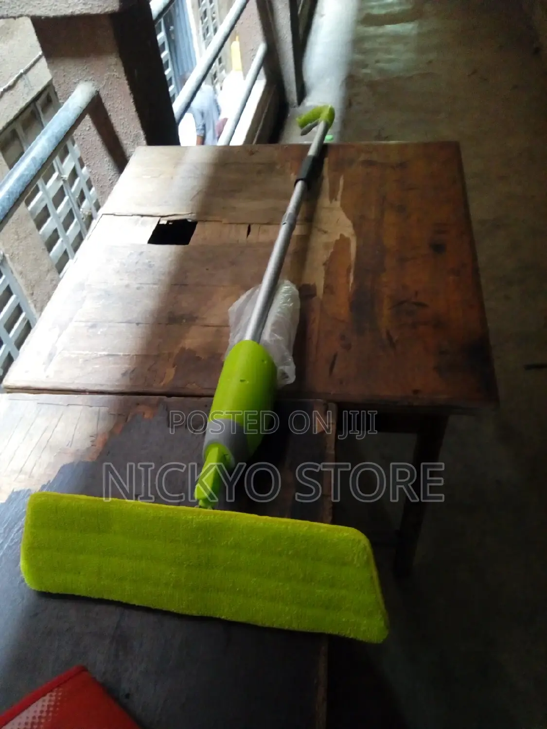 Spray Mop Cleaner