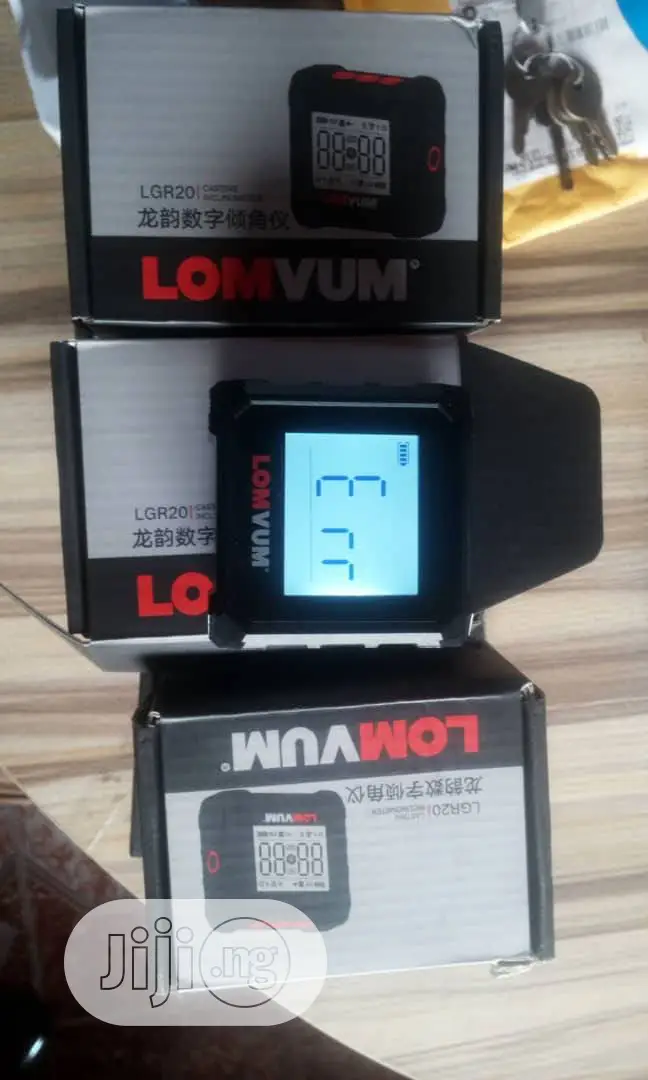 Lomvum Digital Inclinometer With Inbuilt Chargeable Battery