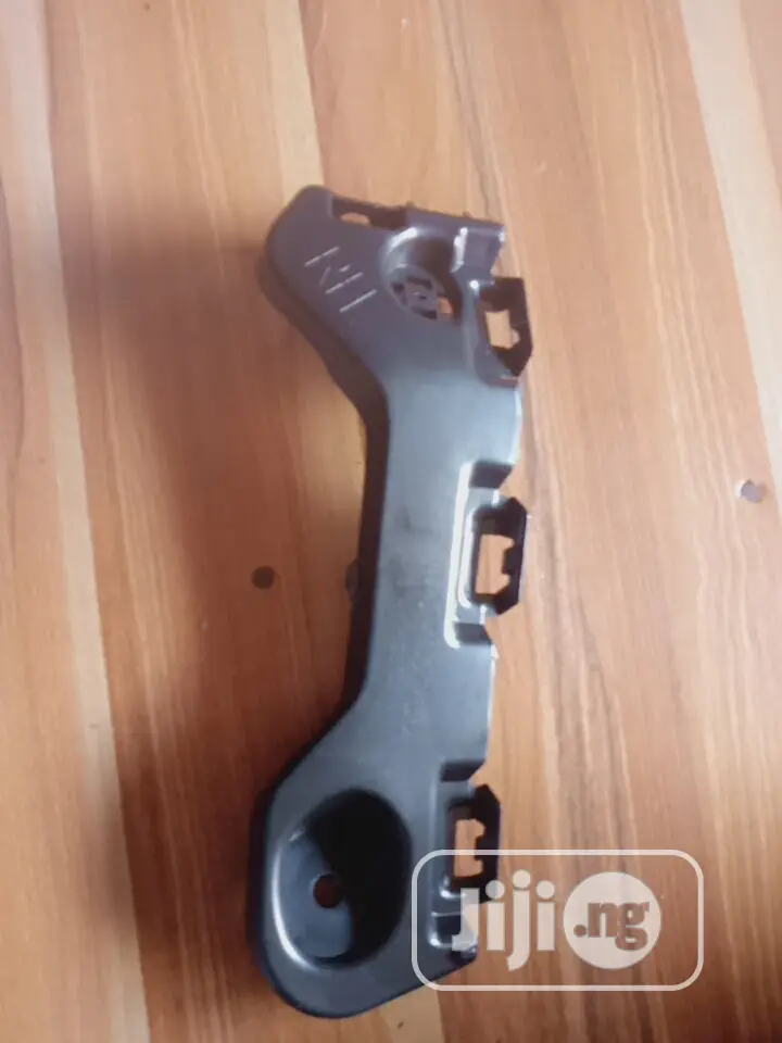 Bumper Hanger Ford Edge 2013