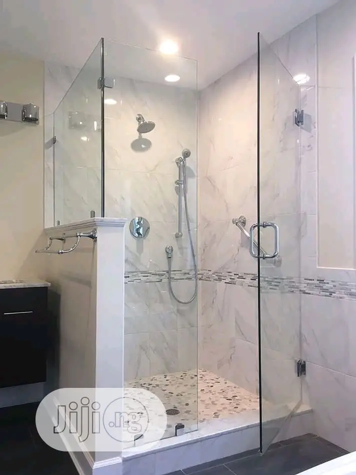 Shower Frameless Cubicle Heightened