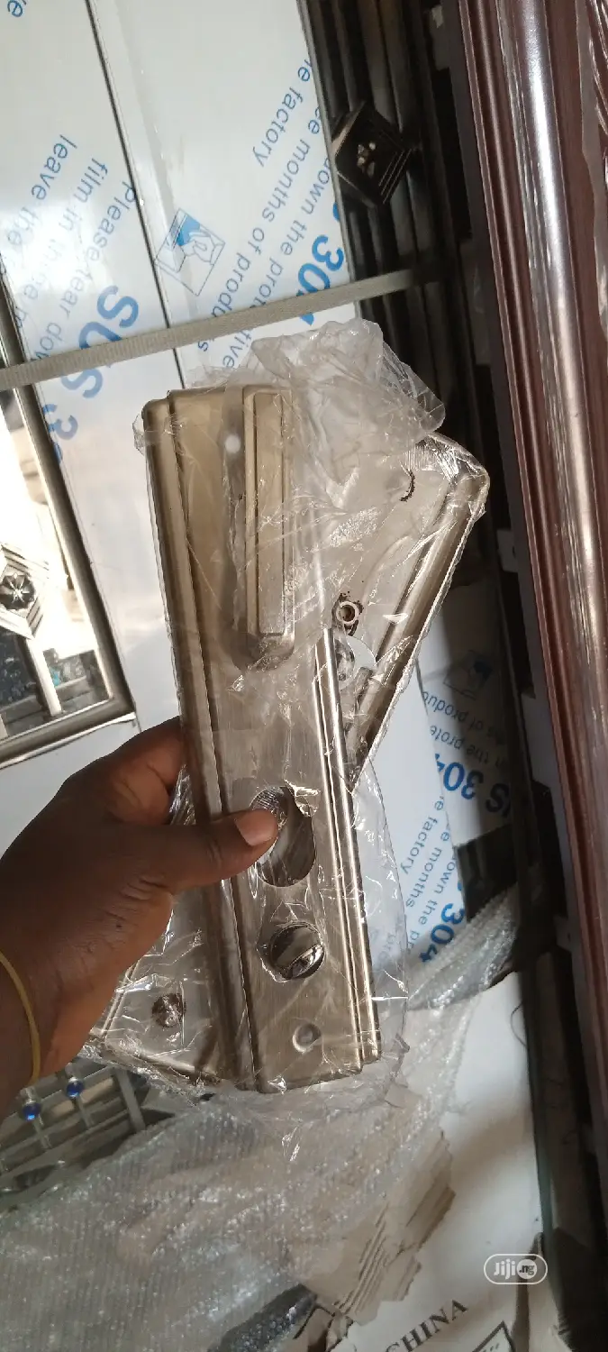 Door Keys Handle