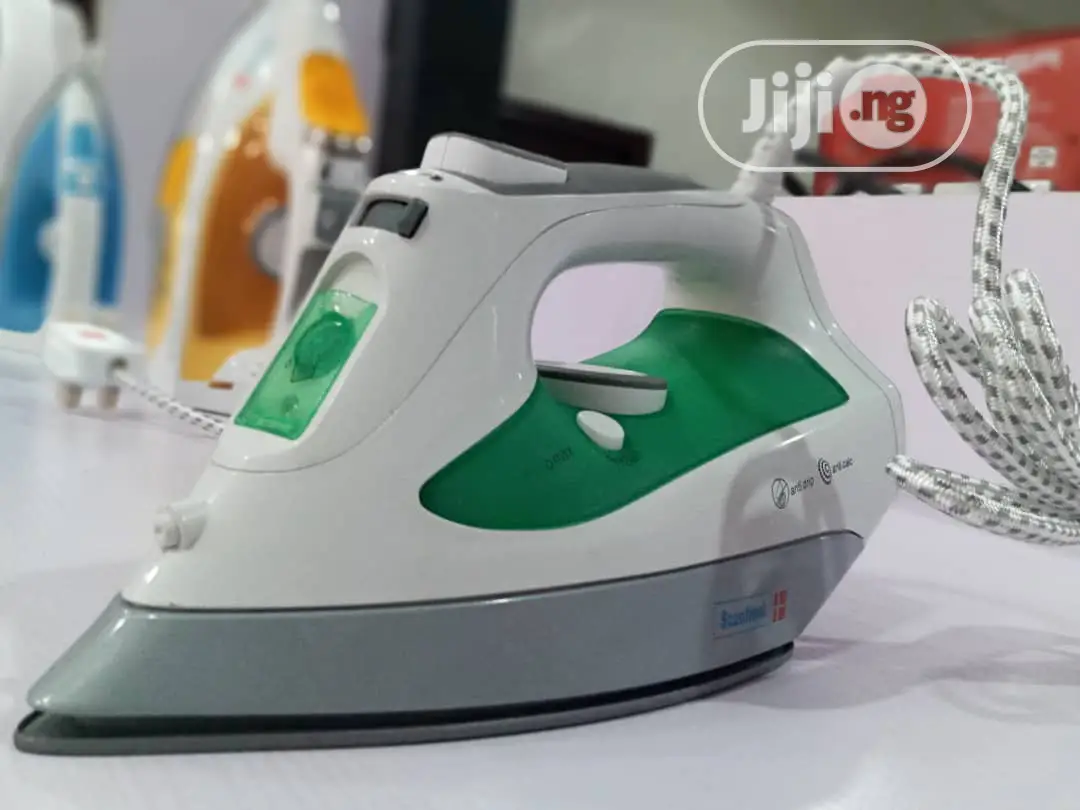 Scanfrost Steam Iron SF2302