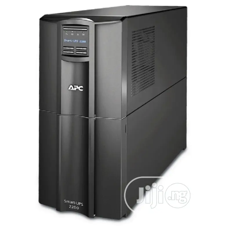 APC Smart-Ups 2200va LCD 230V