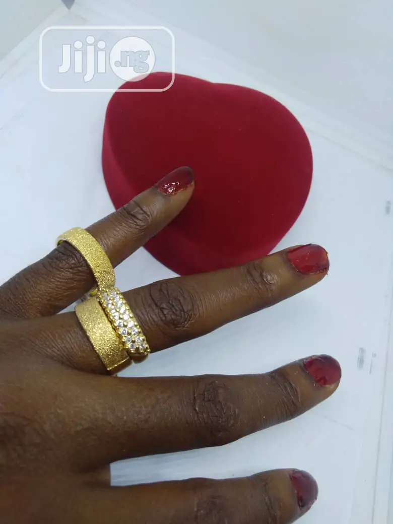 Real Romanian Gold Set of Wedding Ring 0001- Gold