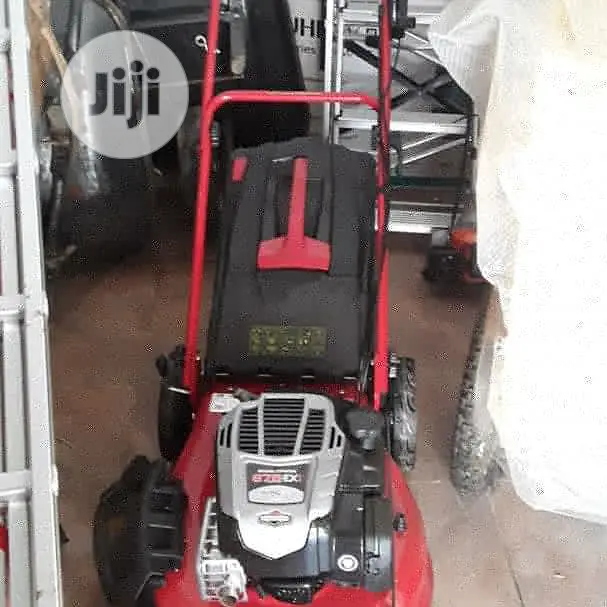 Petrol Lawn Mowers