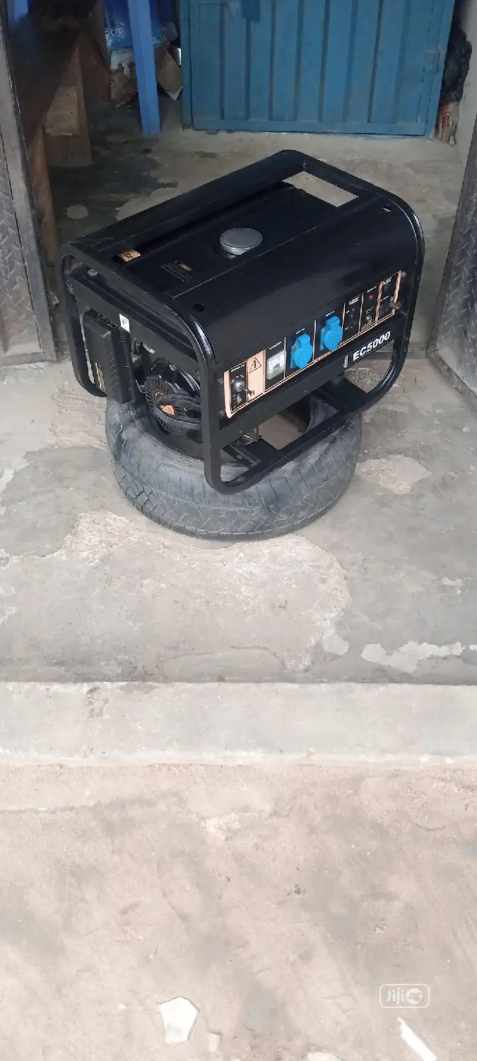 Fairly Used 3KVA SUMEC FIRMAN EC5000E Generator With Receipt