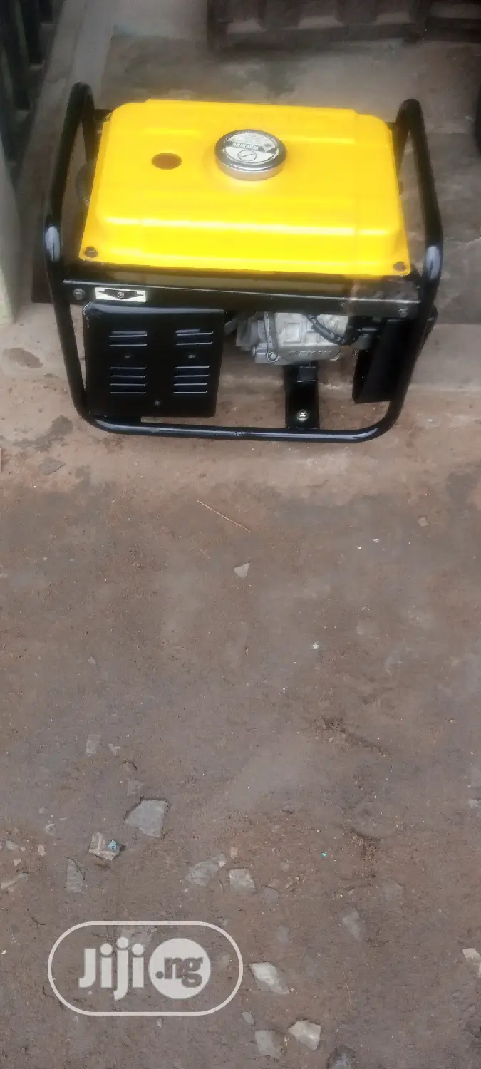 2 Months Old Semi New 1.3KVA FIRMAN SPG1800 Medium Generator
