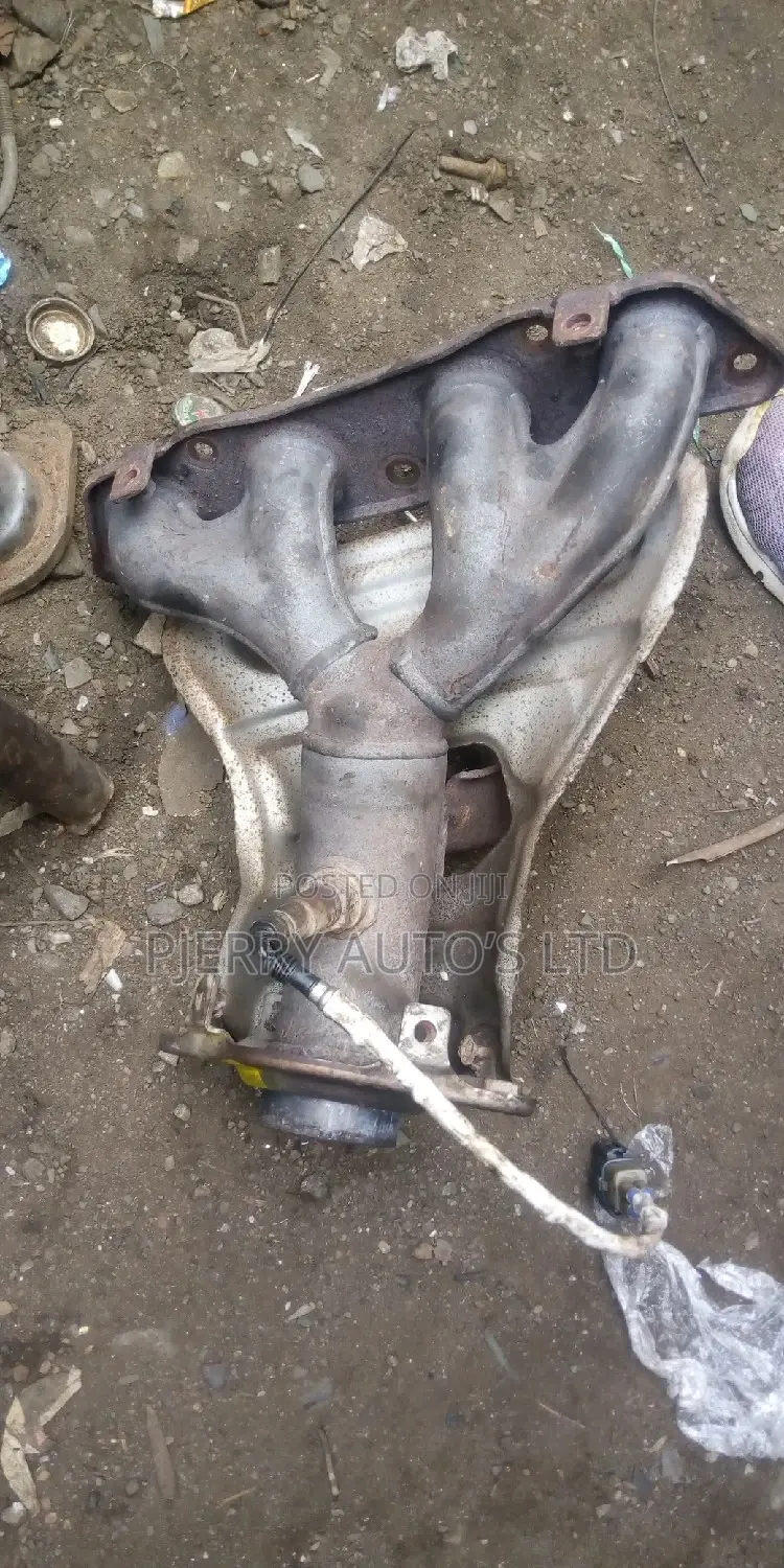Toyota Corolla 2003/2004 Manifold