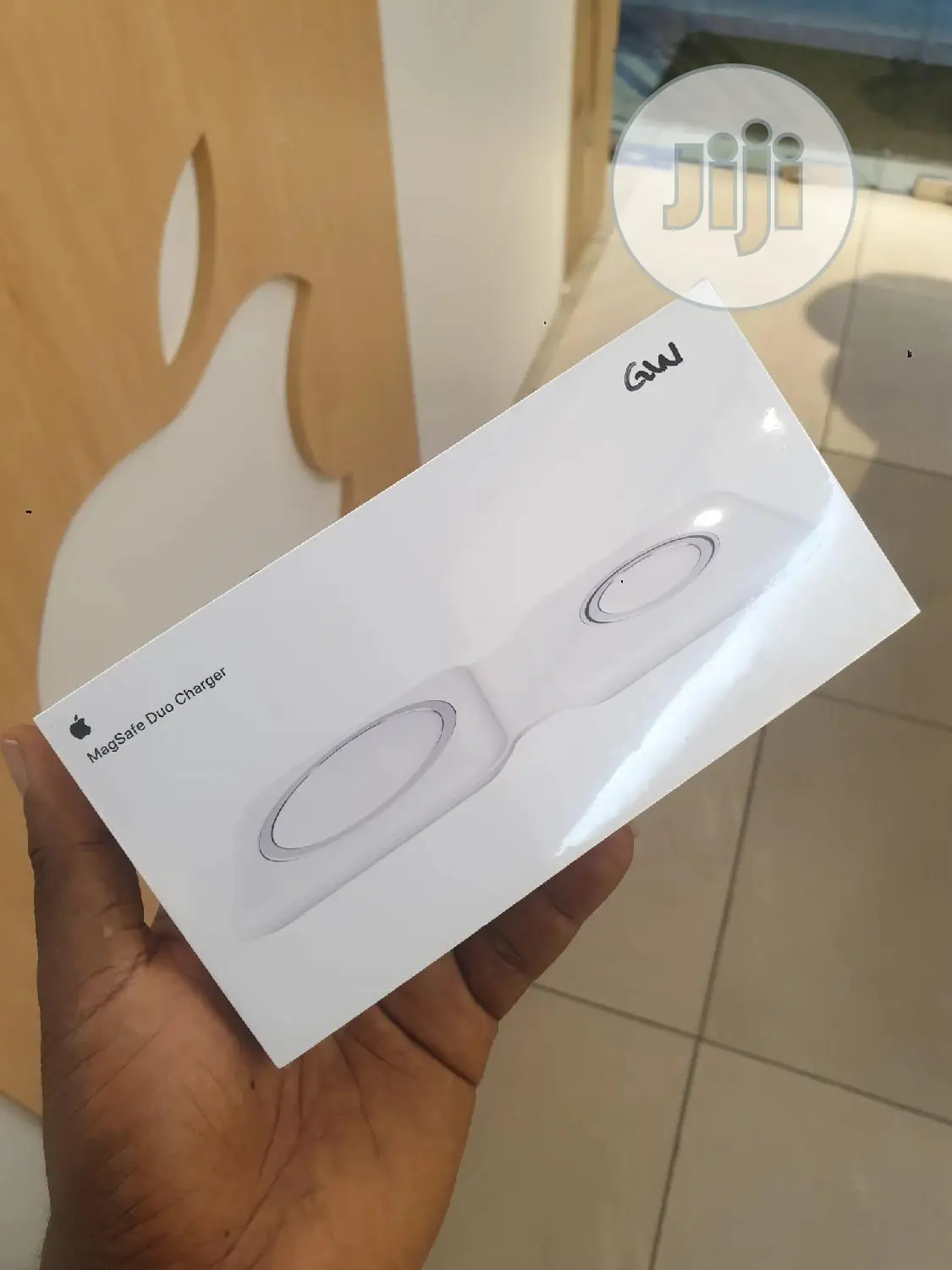 Apple Magsafe Dou Charger for iPhone 11/12 Pro/Apple Watch