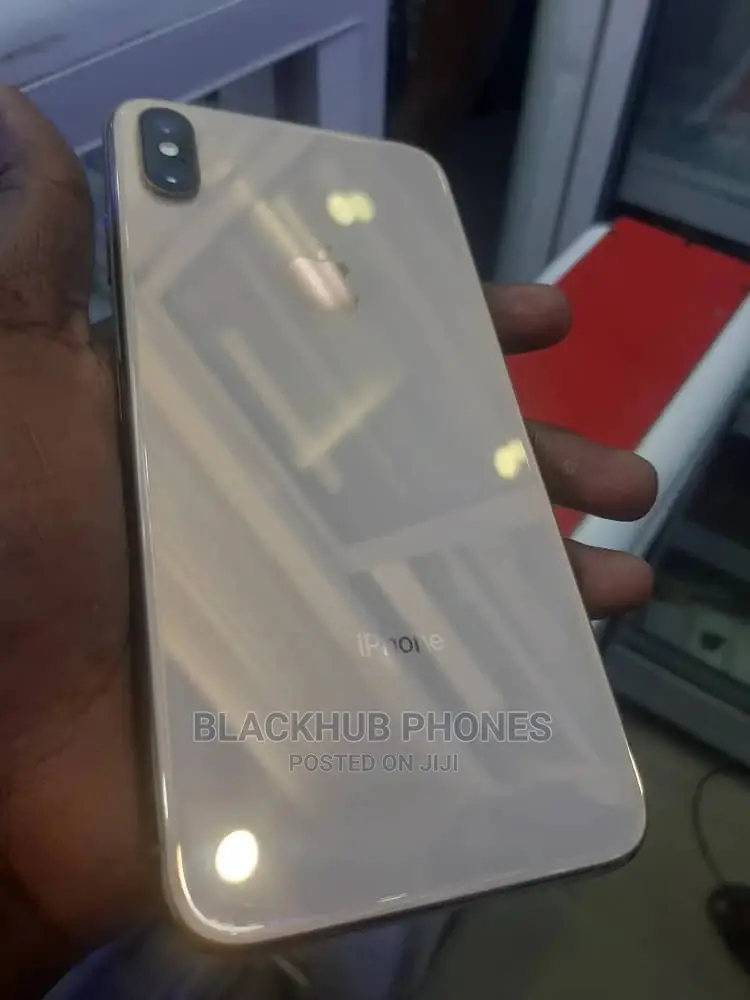 Apple iPhone XS Max 64 GB Gold