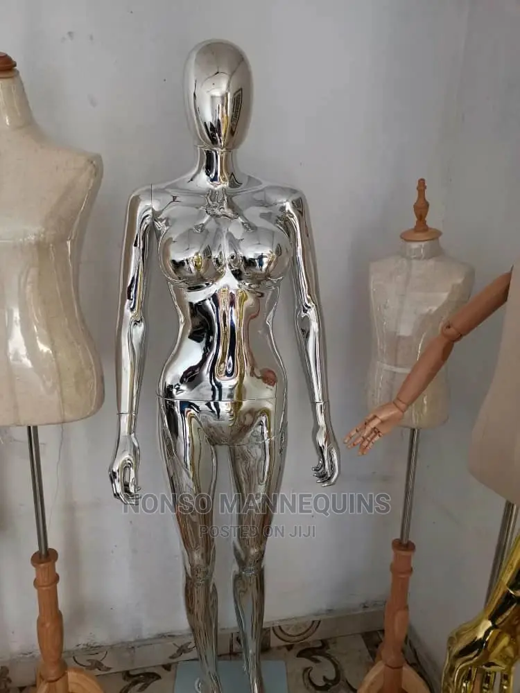 Silver Chrome Female Facless MANNEQUINS