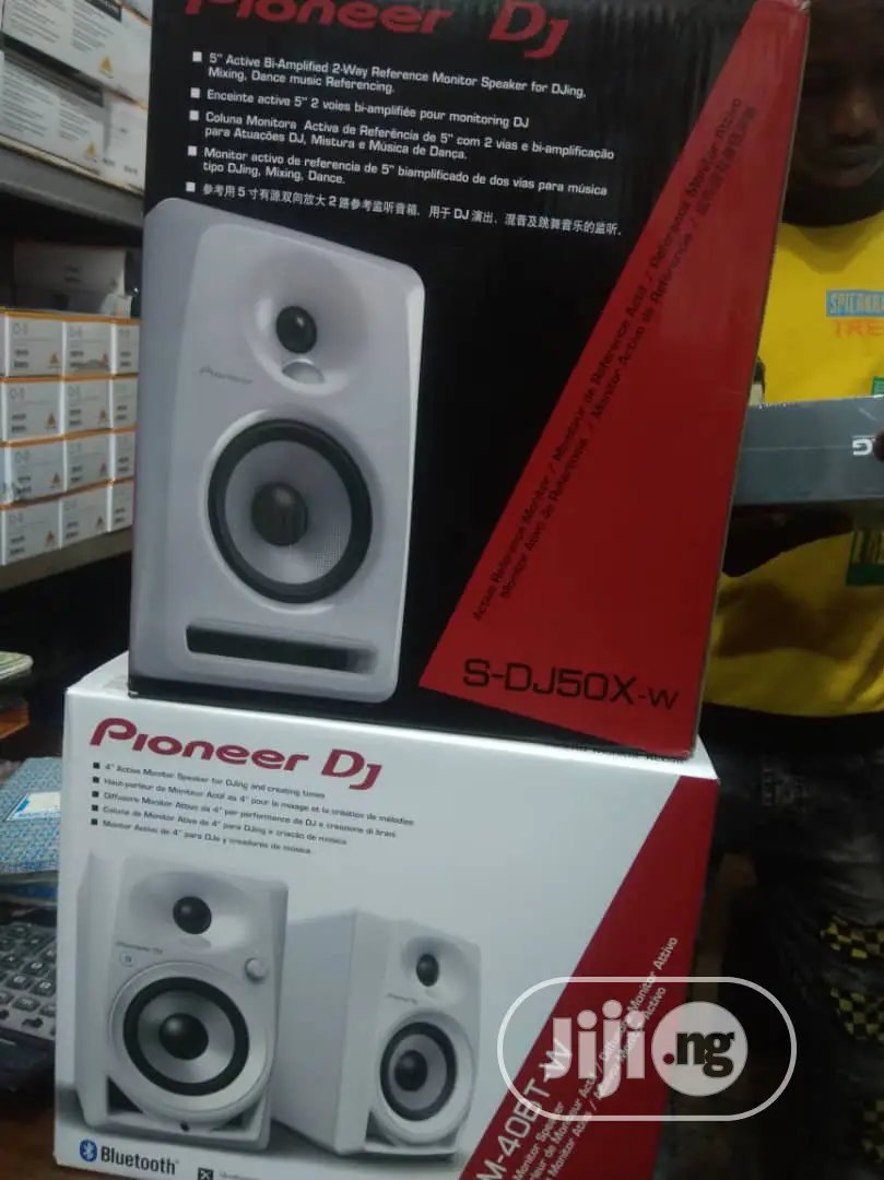 Pioneer Dj Studio Speaker