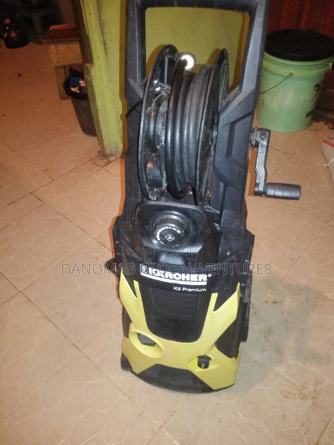 Karcher Premium High Pressure Washer With a Iron Gun