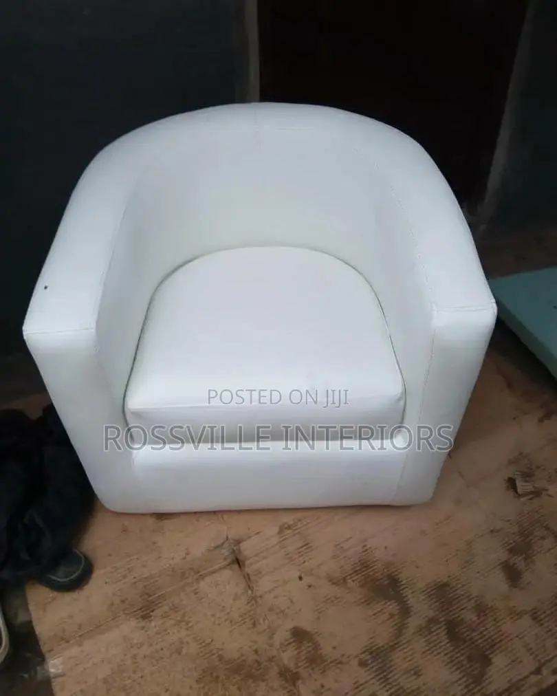Fast Selling Sofa – Order Now Before Price Increases