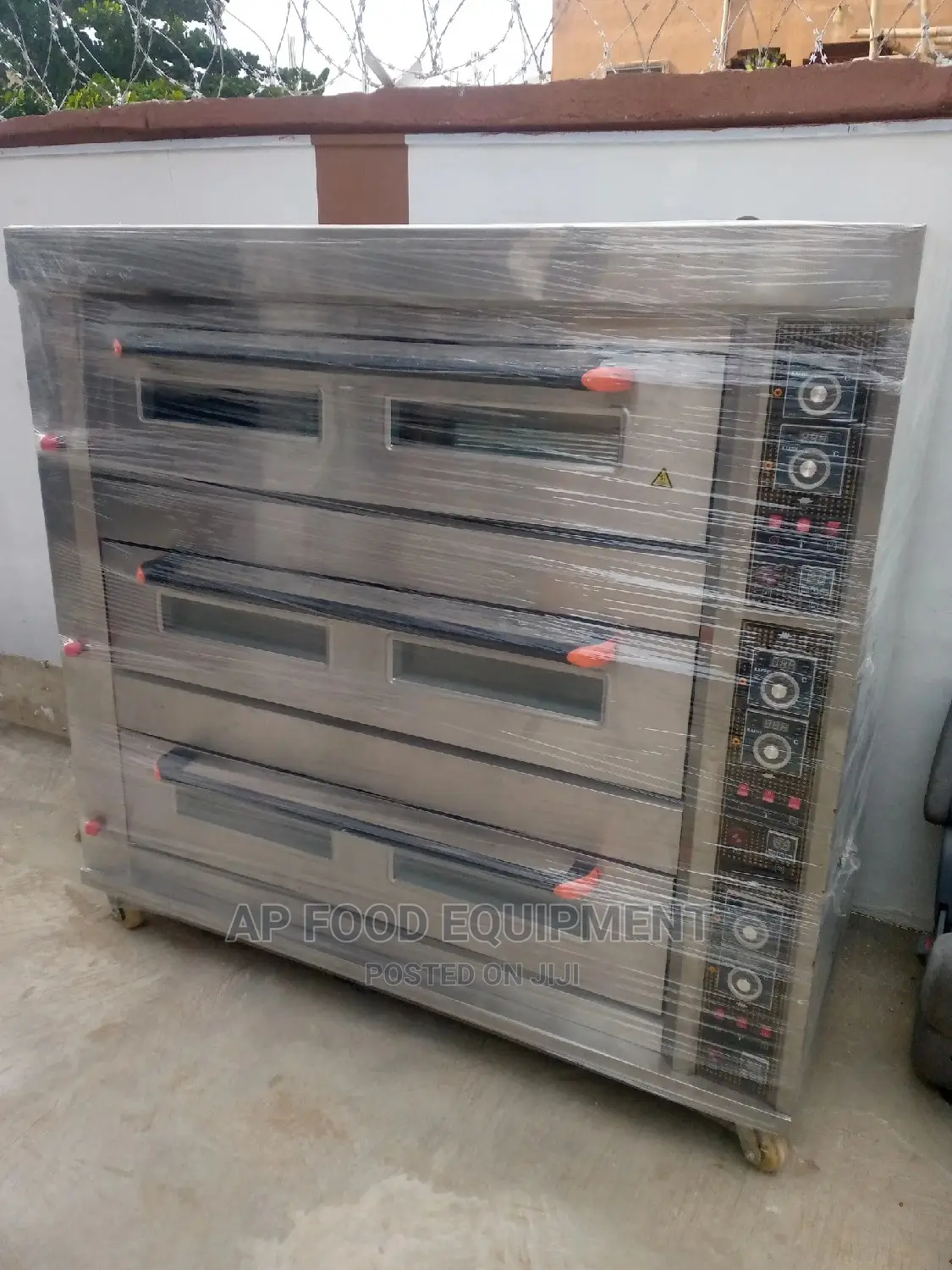 9trays Oven.