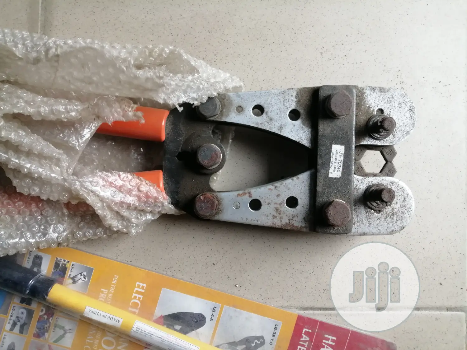 Cable Manual Crimping Tool 240mm to 16mm