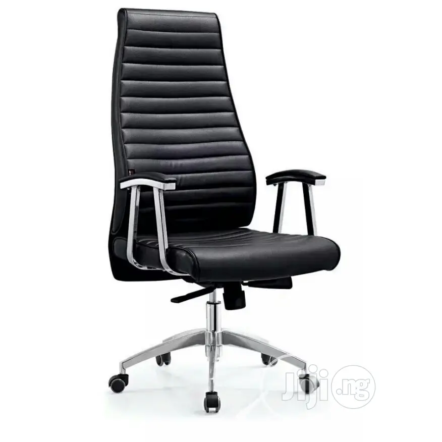 Executive White Ergonomic Chair