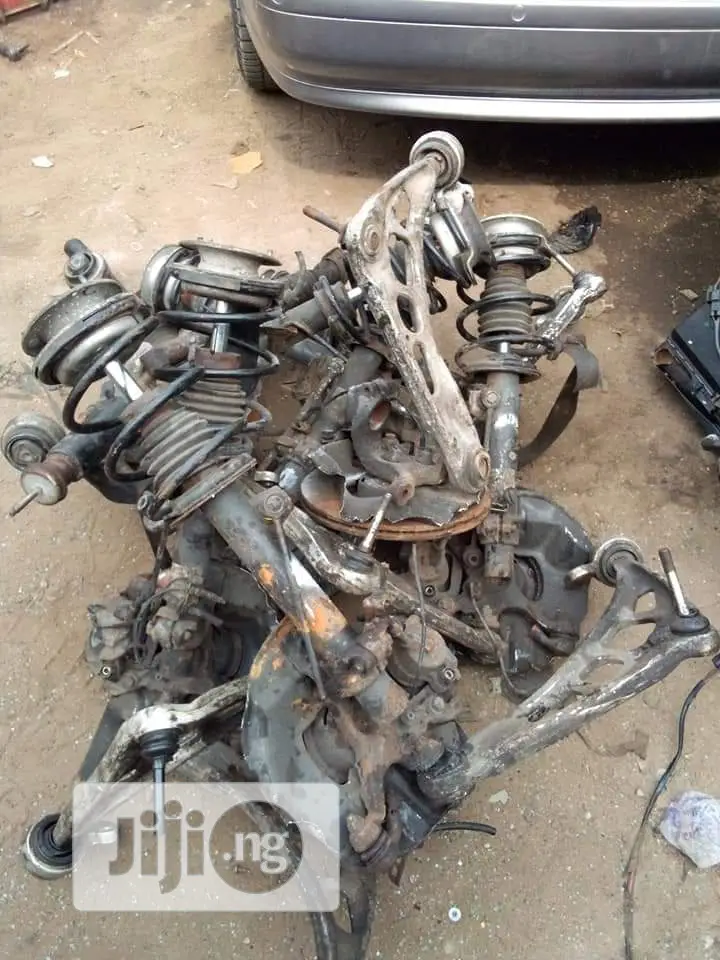 Shocks and Lower Arm for All Kind of Bmw.