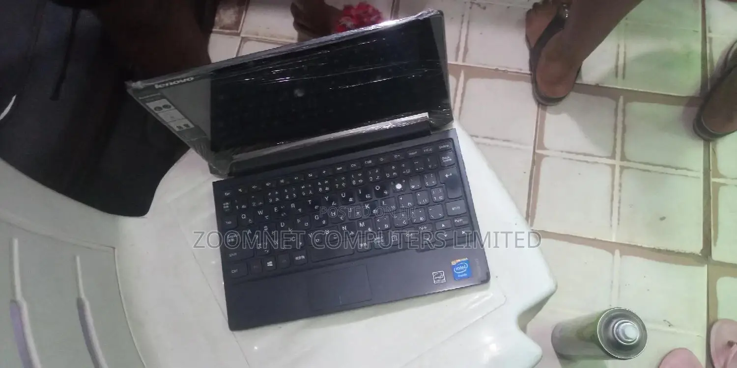 Laptop Lenovo 2GB Intel HDD 320GB