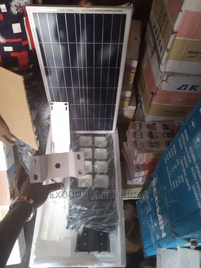 Solar Streetlights 200 Watts
