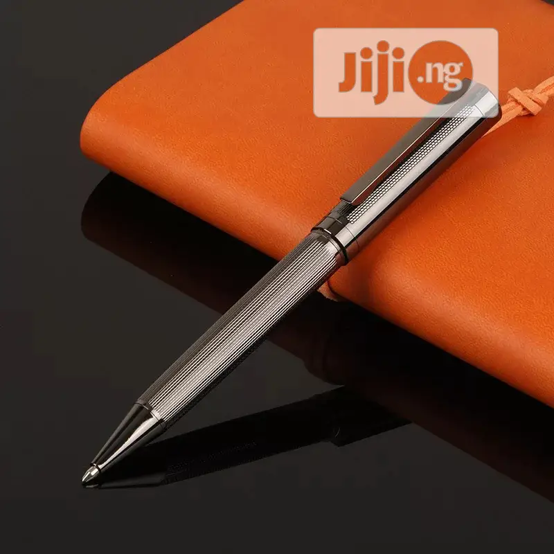Luxury High Quality 716 Metal Golden Business Office Medium