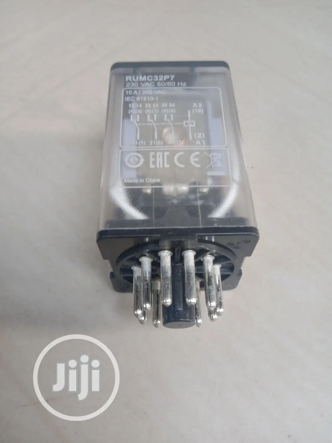 Schneider Pin Relay