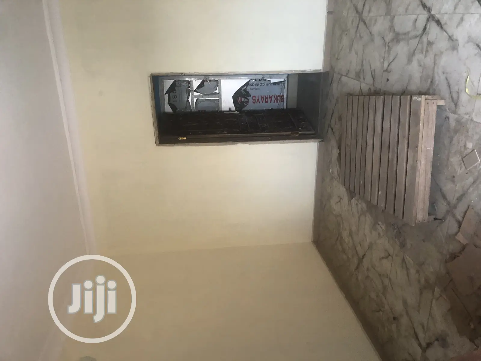 Furnished Mini Flat in Surulere for rent