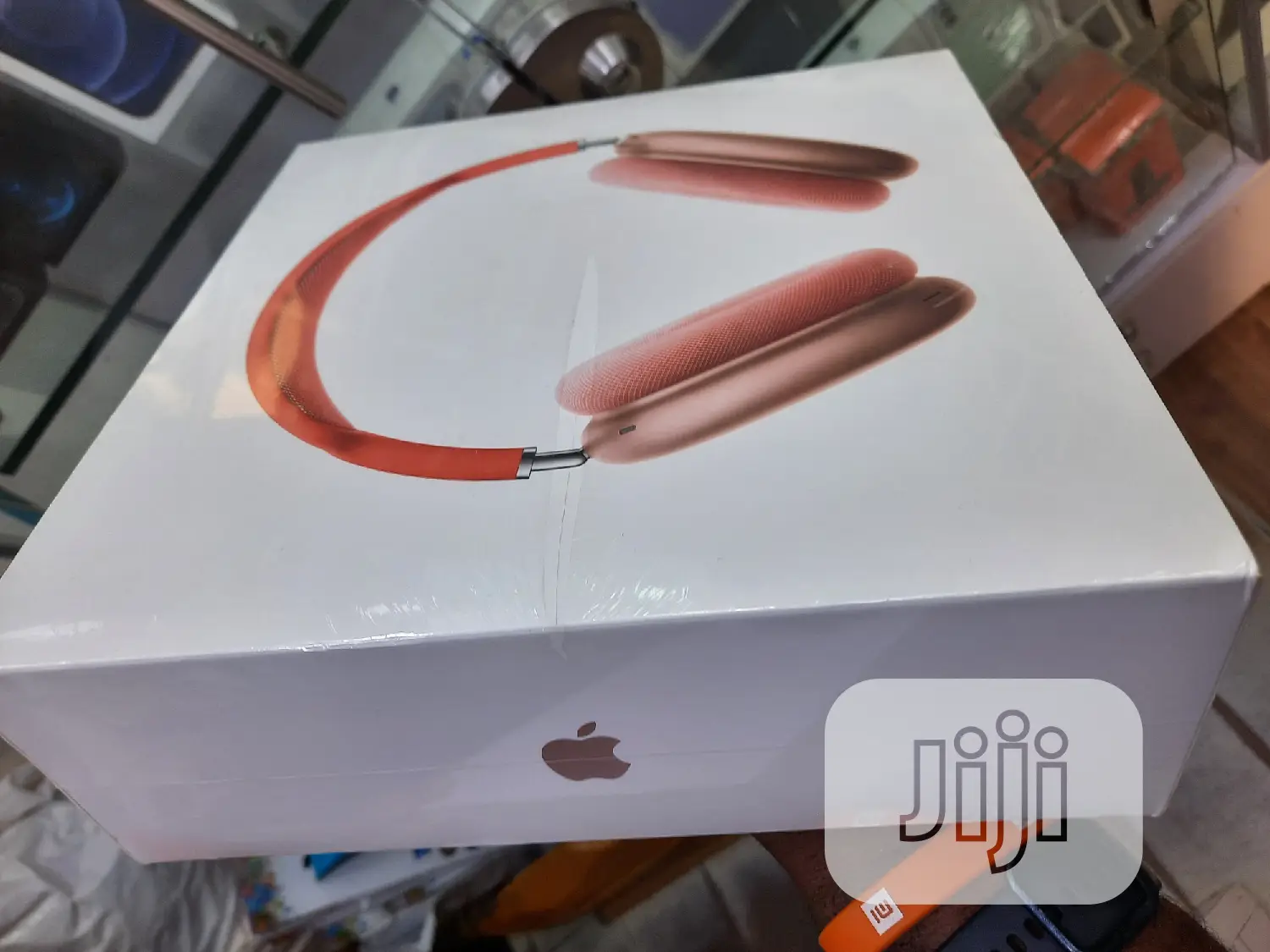 New Apple Airpods Max With Smart Case
