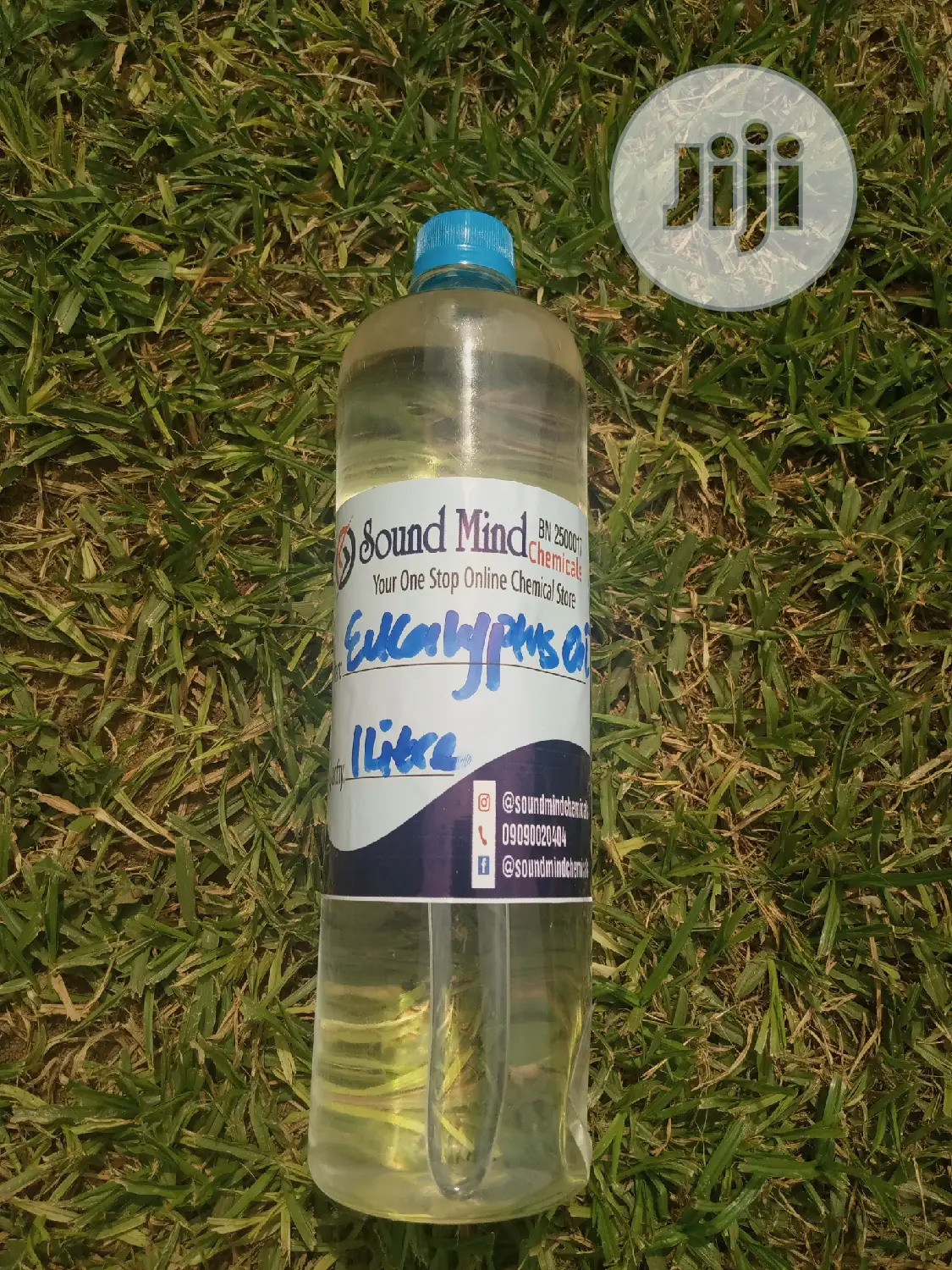 Eucalyptus Oil (1litre)