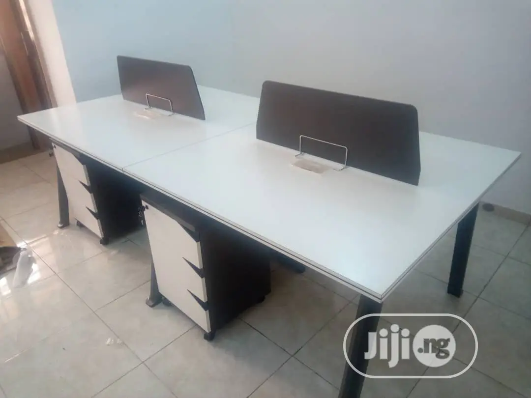 White Workstation For 4people