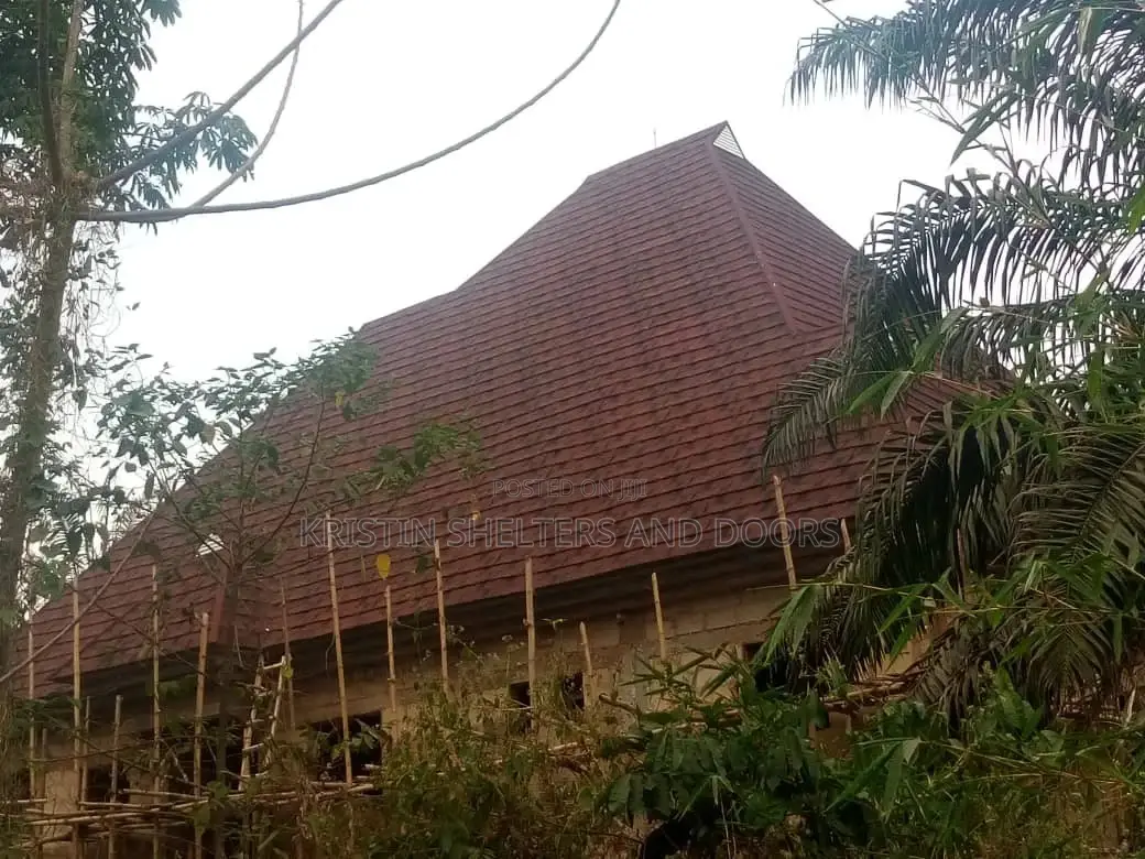 Wine and Black Milano Stone Coated Roofing Sheet