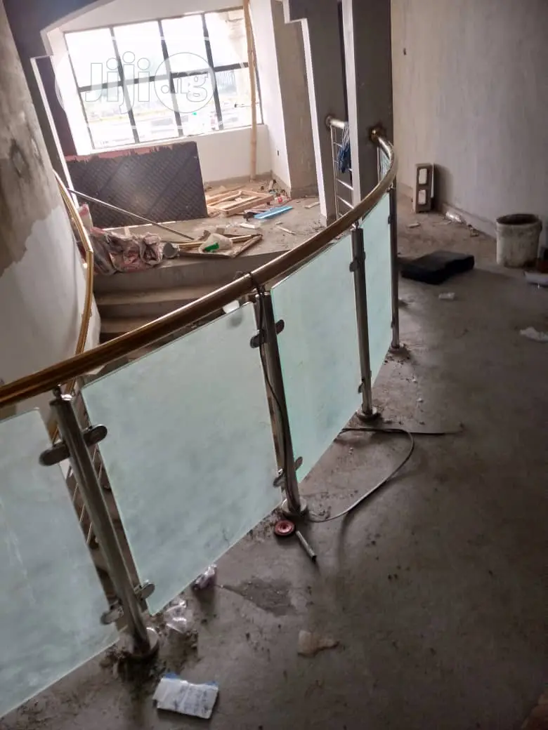 Arch Curved Railings With Glass