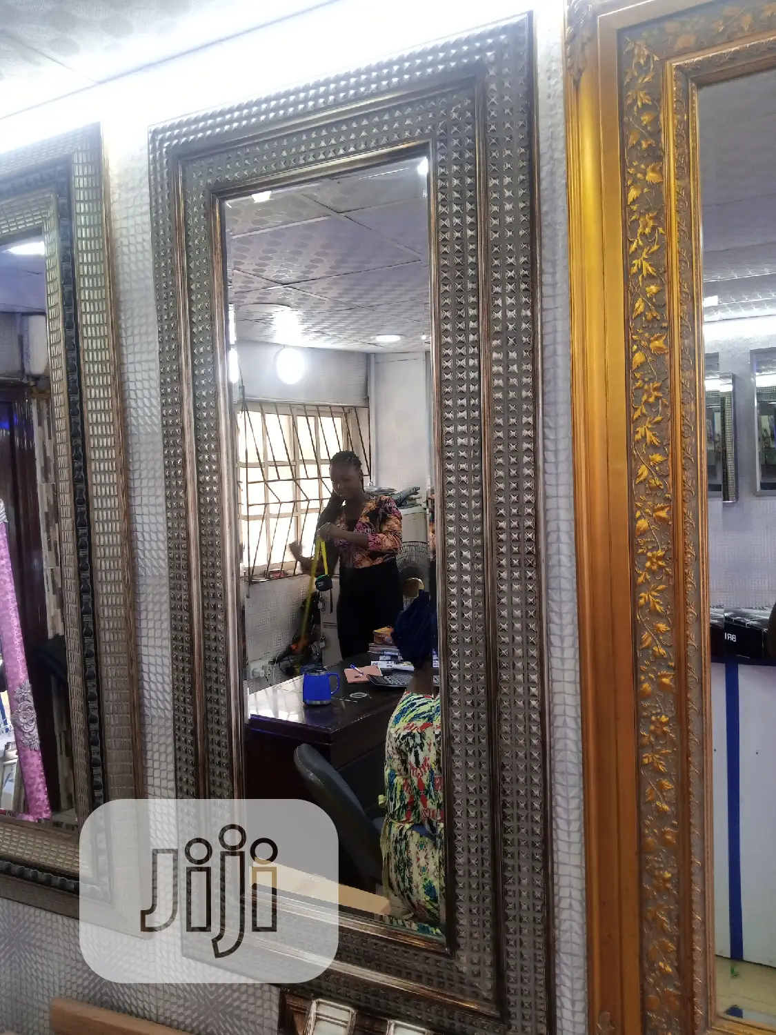 Wooden Crystal Mirror
