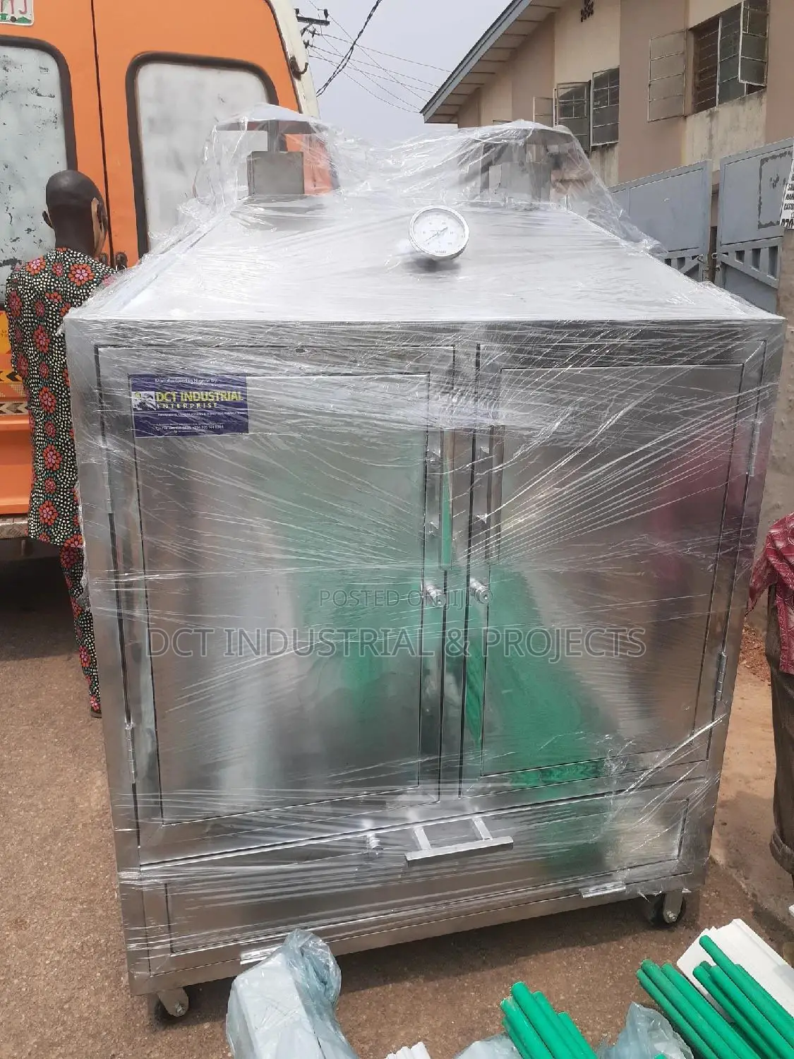 Stainless Smoking Kiln 250kg (0.5kg X 500fishes)