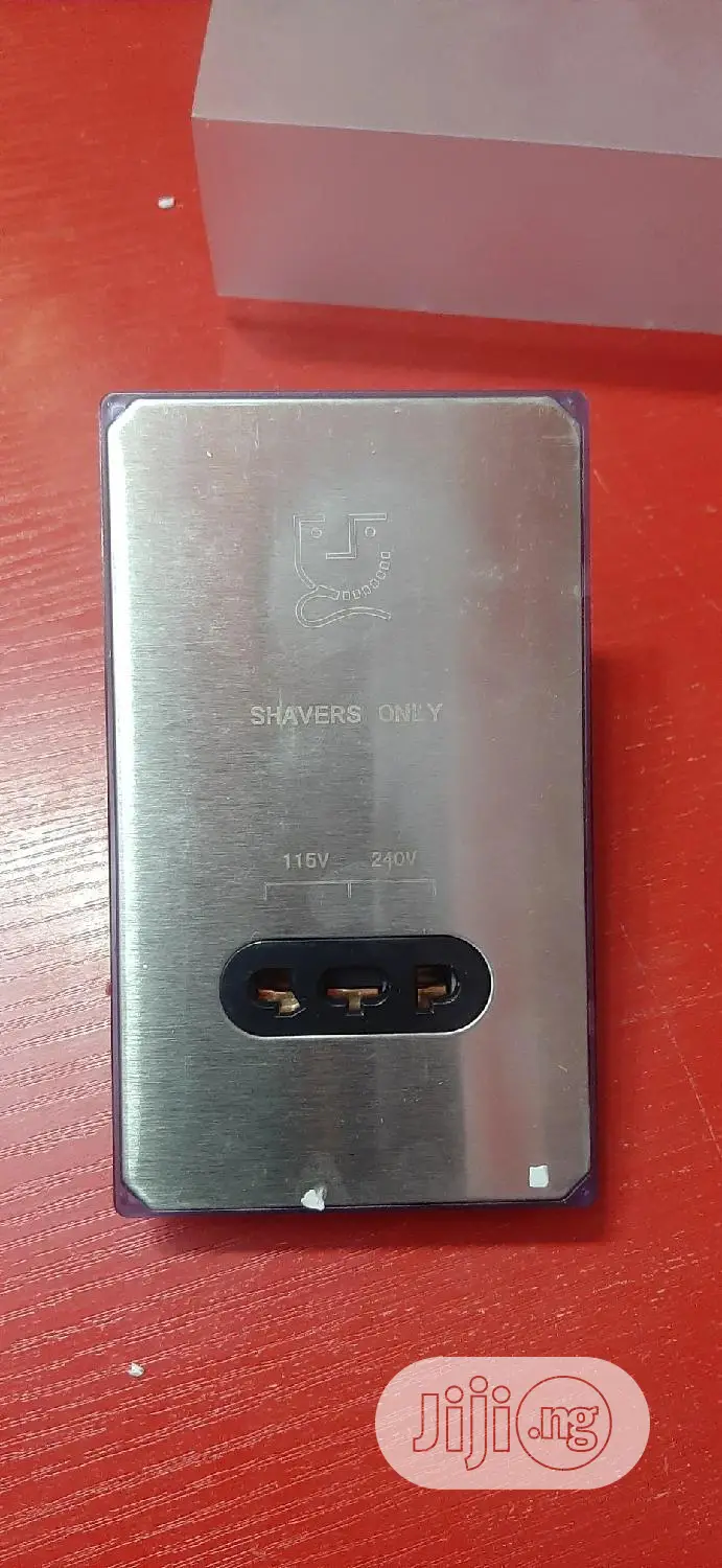 Quality Shaver Socket