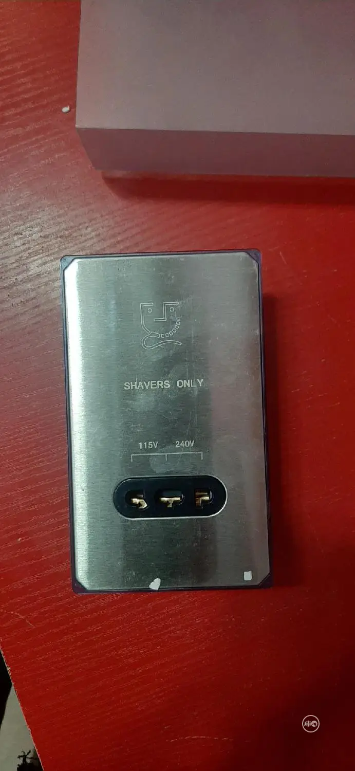 Quality Shaver Socket