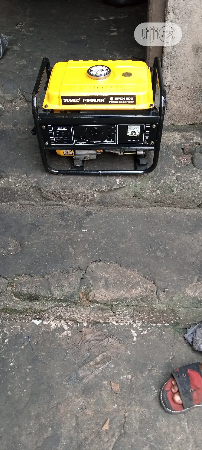 1 Month Old Almost New 1.3KVA SUMEC SPG1800 Medium Generator