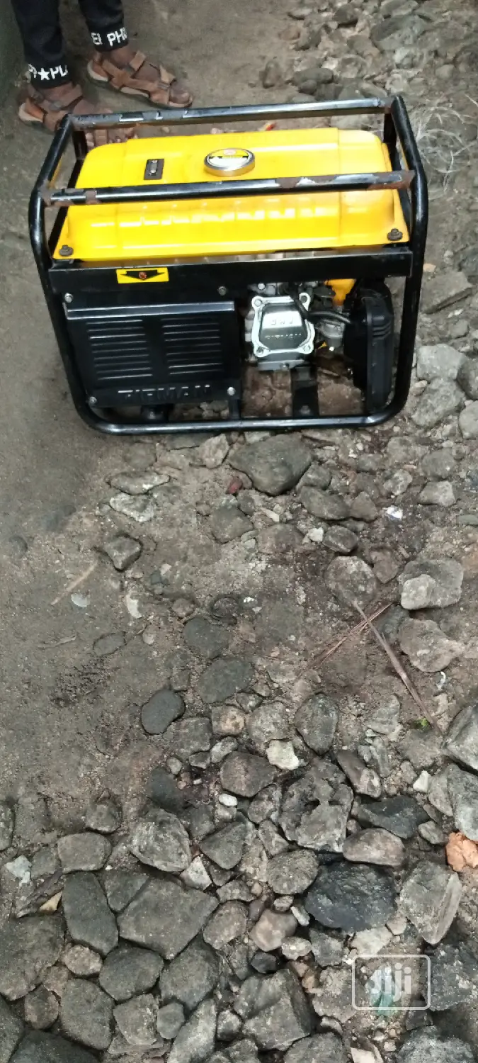 Very Clean Strong 2.8KVA SUMEC FIRMAN SPG3000 Gen +Receipt