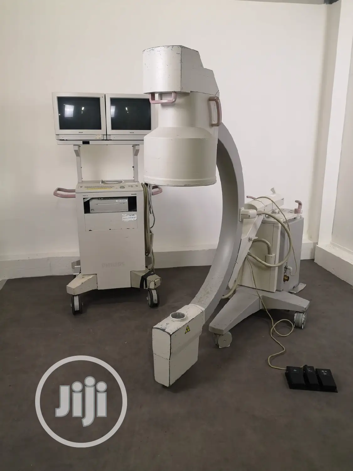 C Arm With Double Monitor