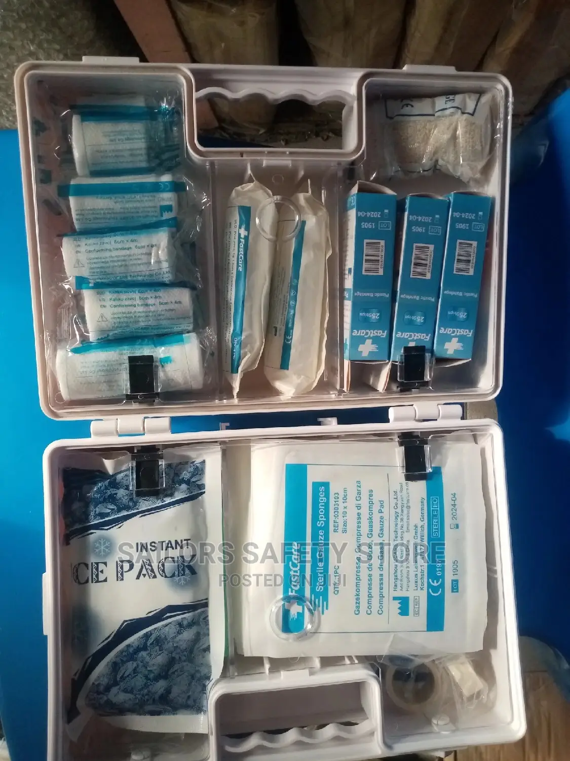 First Aid Kit (25 People)