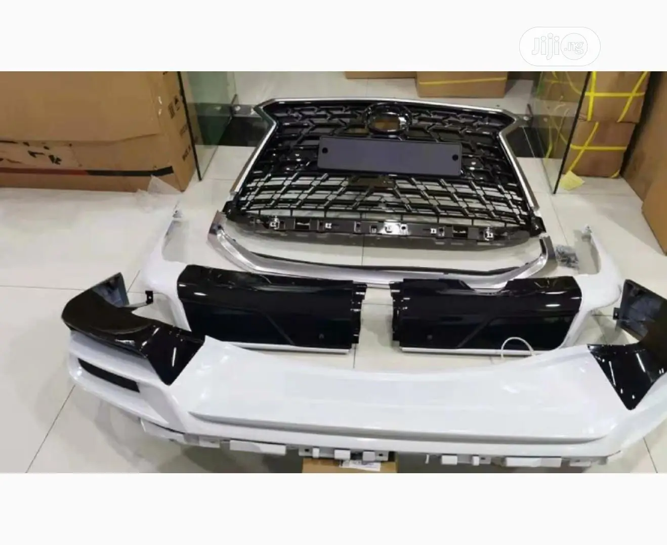 Upgrade Body Kits With Grill 2021 Model Lexus Lx570