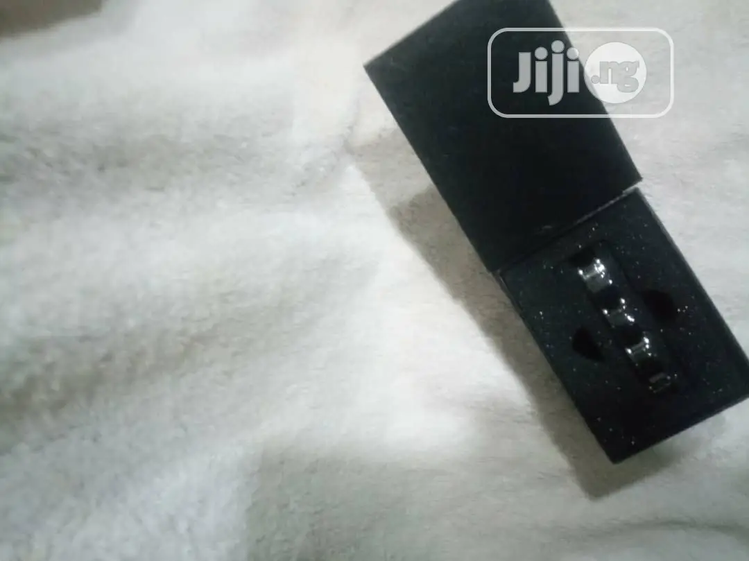 Bracelet Helps Shoulder Ache Reduce Pain Discomfort