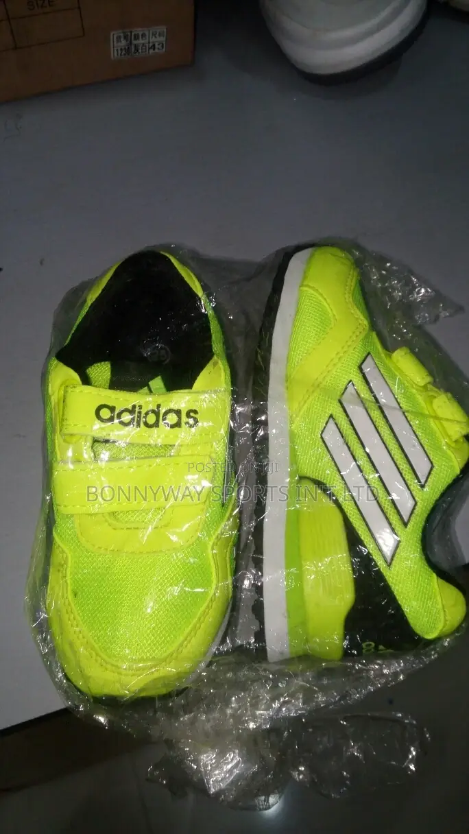 Children Adidas And Nike Sports Canvas