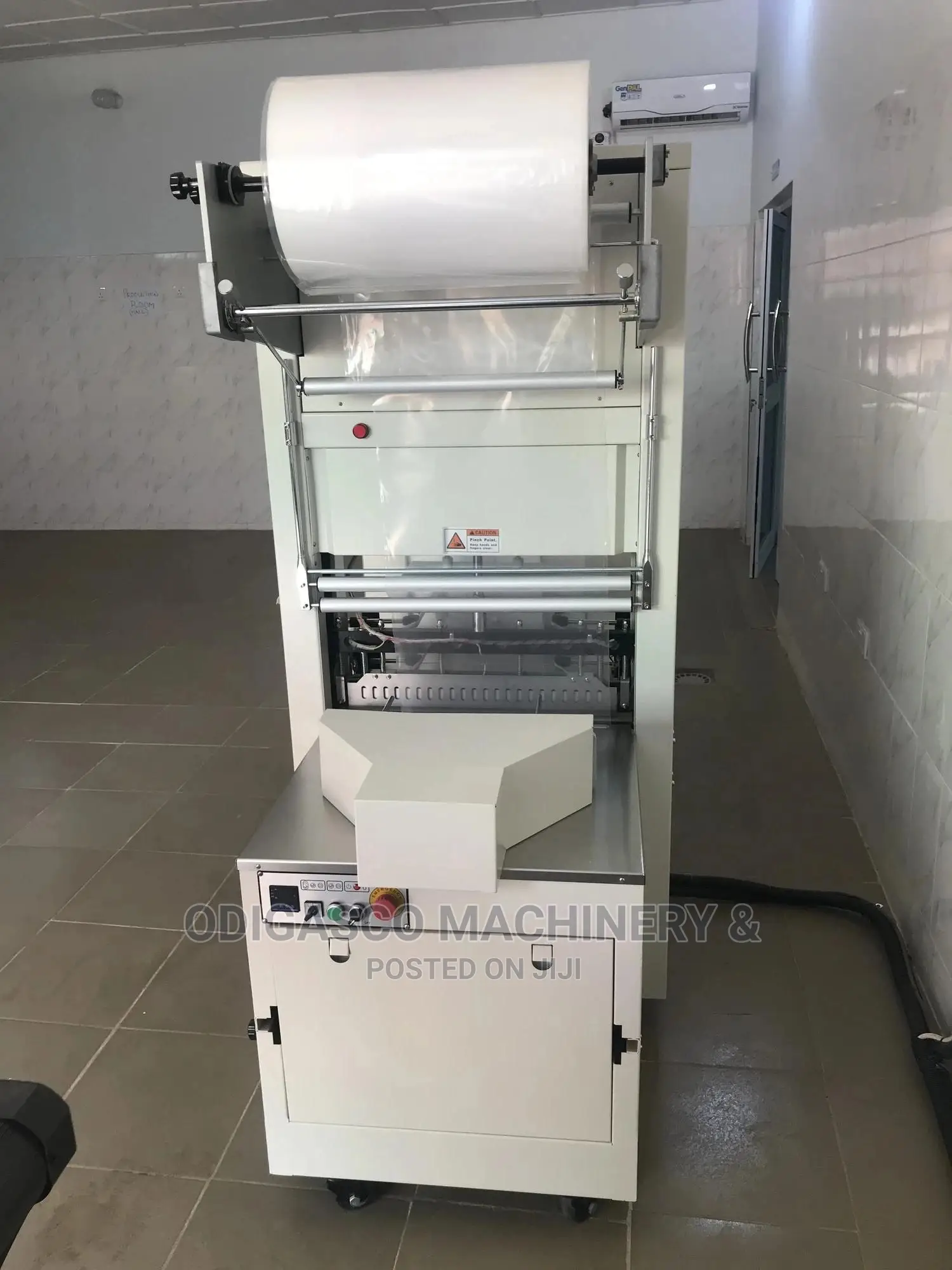 Shrink Wrapping Machine