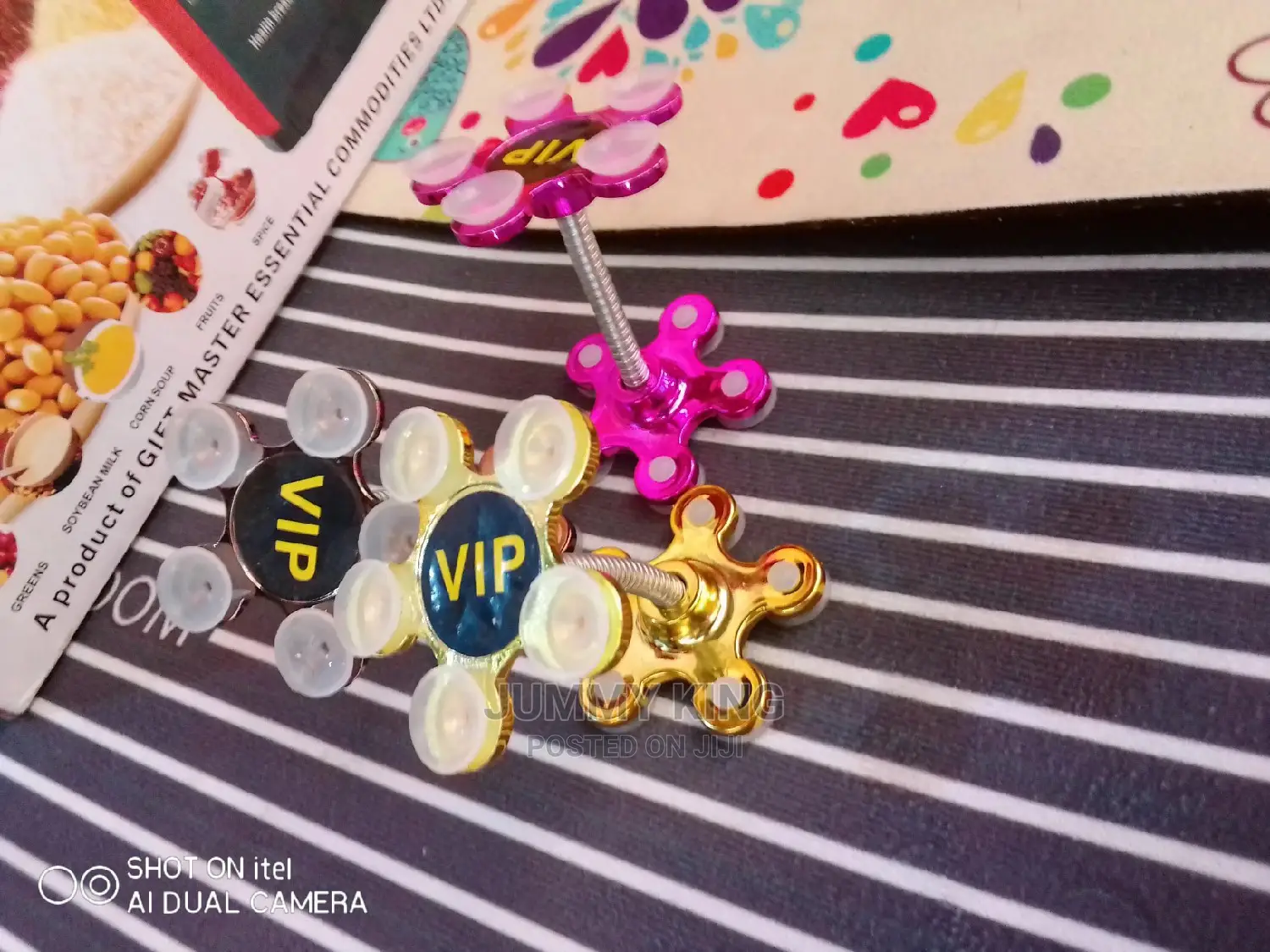 Magnetic Vip Phone Holder/Stands