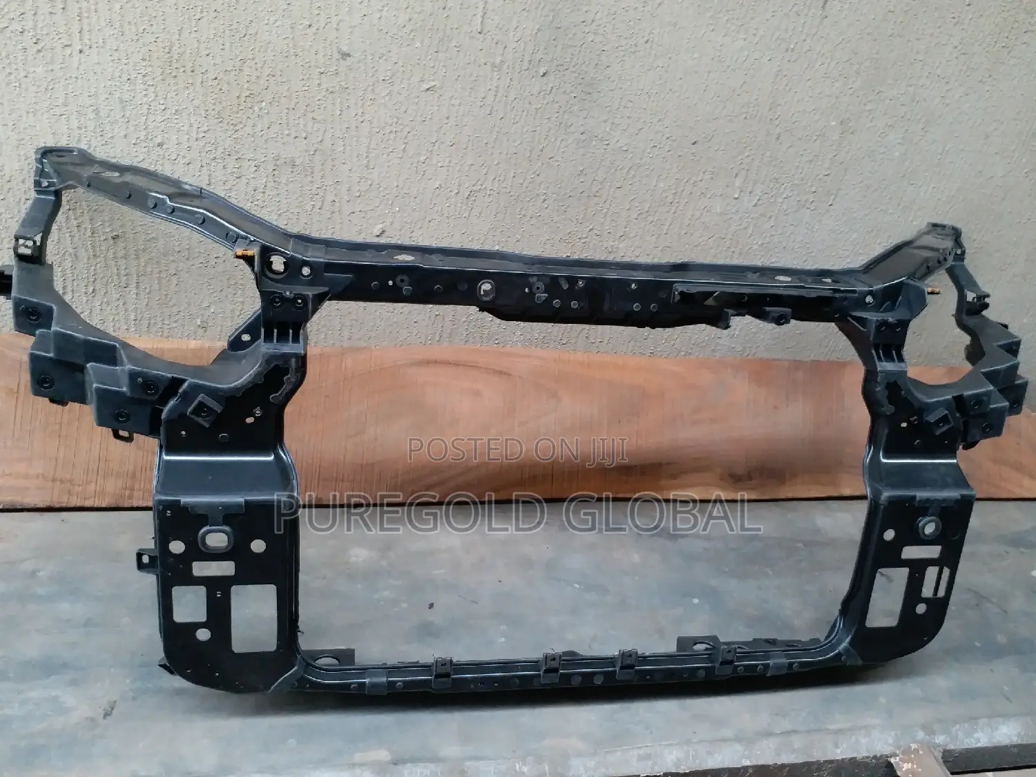 Radiator Support for Kia Sorento 2012 Model