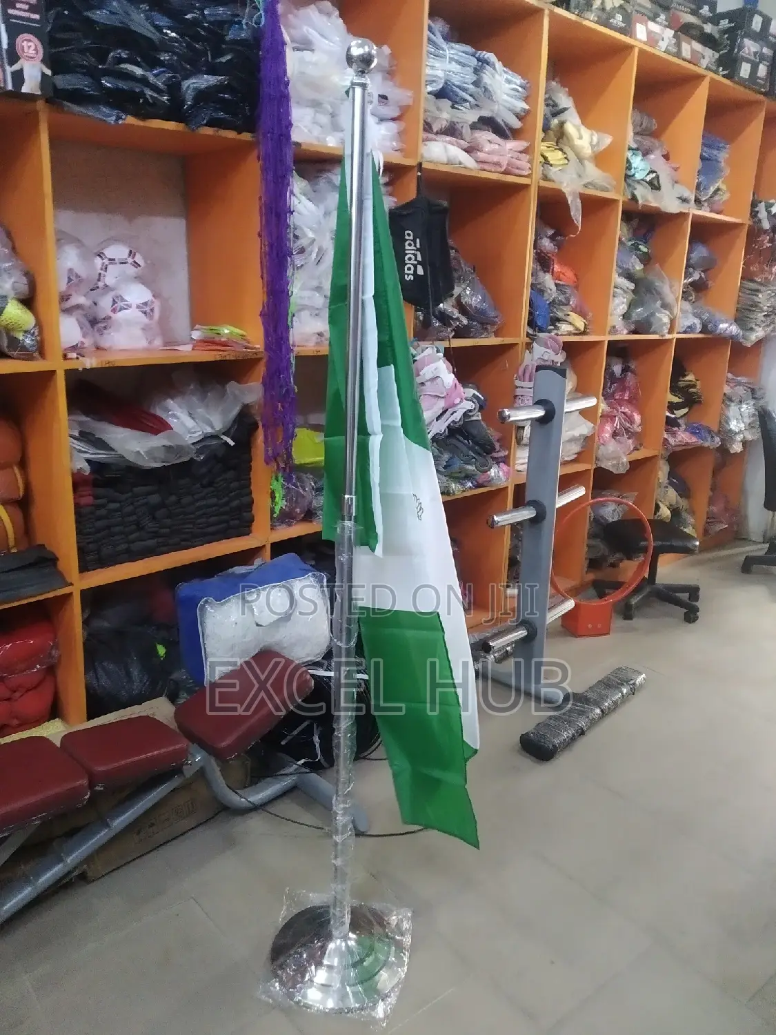 Flag Stand With Flag CZD
