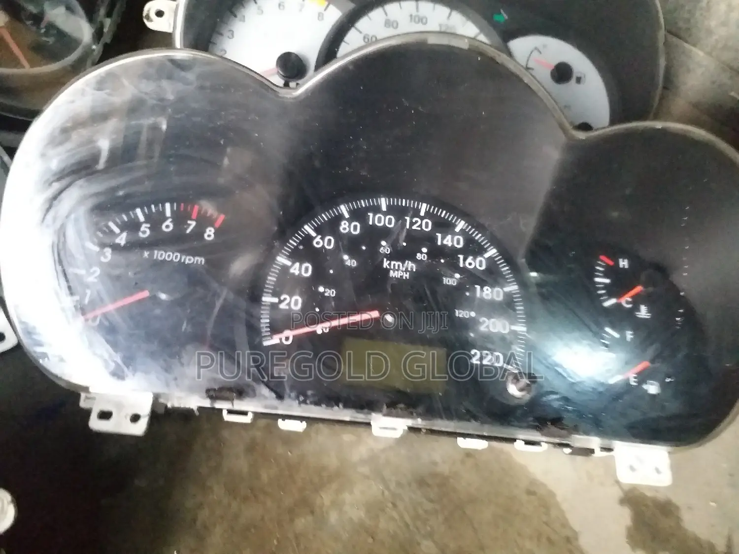 Speed Clock for Hyundai Entourage 2010